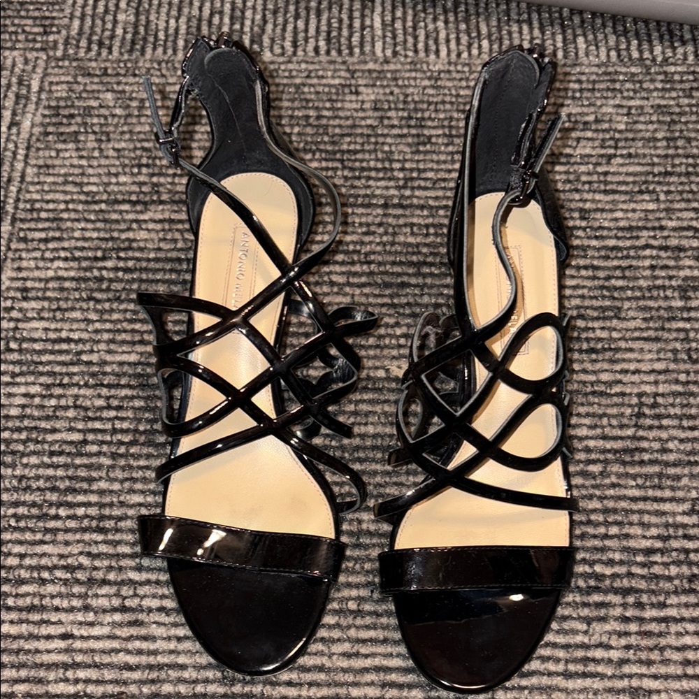 ANTONIO MELANI Black Heeled Shoes with Elegant Strap